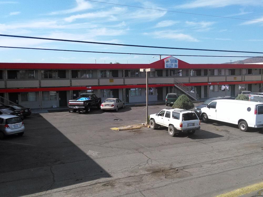 Yakima Valley Inn Eksteriør billede